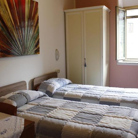 Albergo Elisa Comano  Экстерьер фото